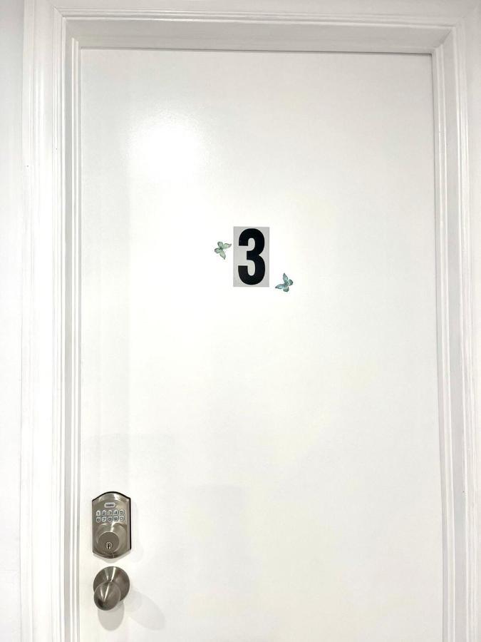 Tononhouse Apartment Toronto Exterior photo